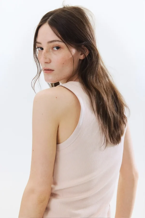 Ribbed Essential Tank Top