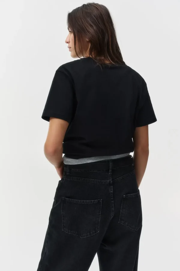 Noctra Essential Relaxed Fit T-Shirt